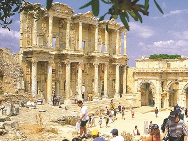 Kuşadası Kruvaziyer Limanı Efes Antik Kenti, Meryem Ana Evi ve Öğle Yemekli Tur