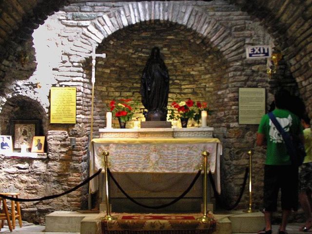 Kuşadası Kruvaziyer Limanı Efes Antik Kenti, Meryem Ana Evi ve Öğle Yemekli Tur