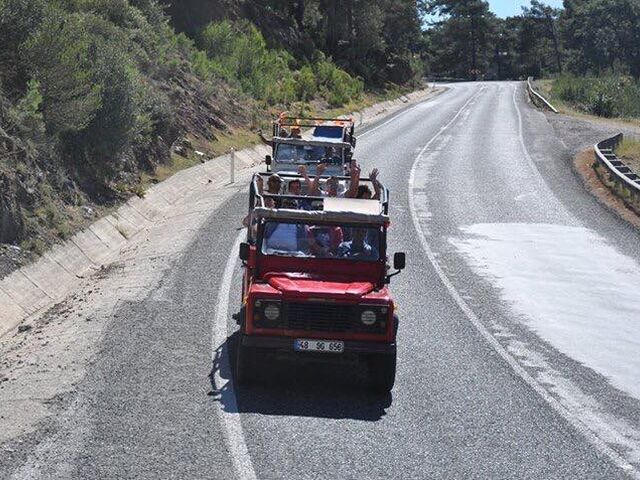 Jeep Safari