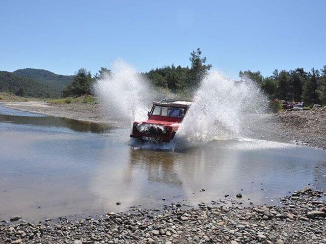 Jeep Safari