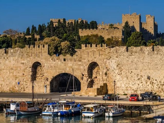 Rodos Adası Turu | 2 Yıldızlı Oda | Marmaris Çıkışlı 2 Gece 3 Gün